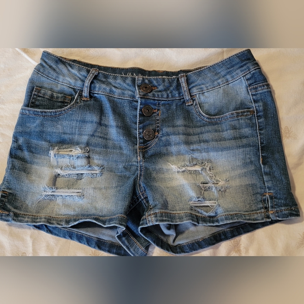 Vanilla Star Jean shorts